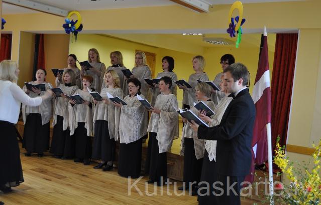 Sieviešu koris "Skalve"